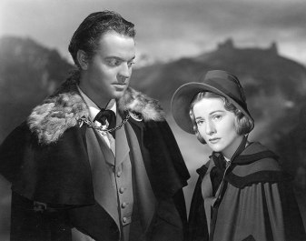 Promotional photograph for the 1943 film Jane Eyre: Orson Welles & Joan Fontaine